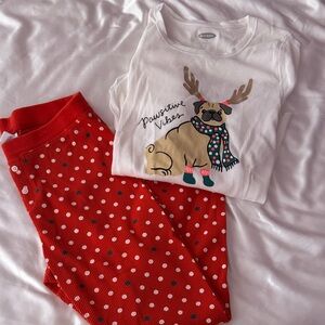 Old Navy Women’s Two Piece Holidays Christmas Pajama Pant & Long Sleeve Top Set